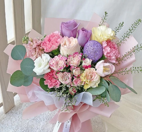 When to Send Congratulation Flowers