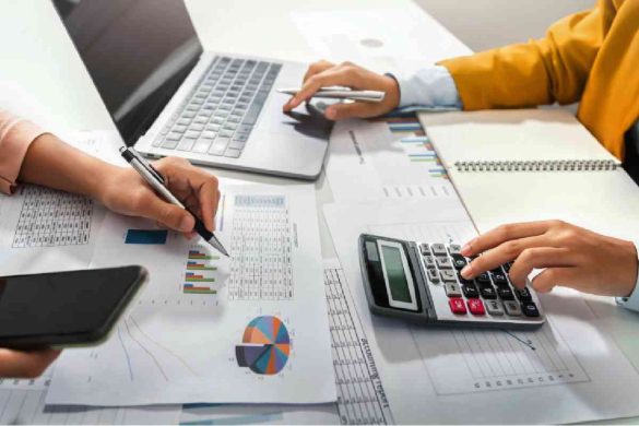 How to Master Social Media for Accountants: A Step-By-Step Guide